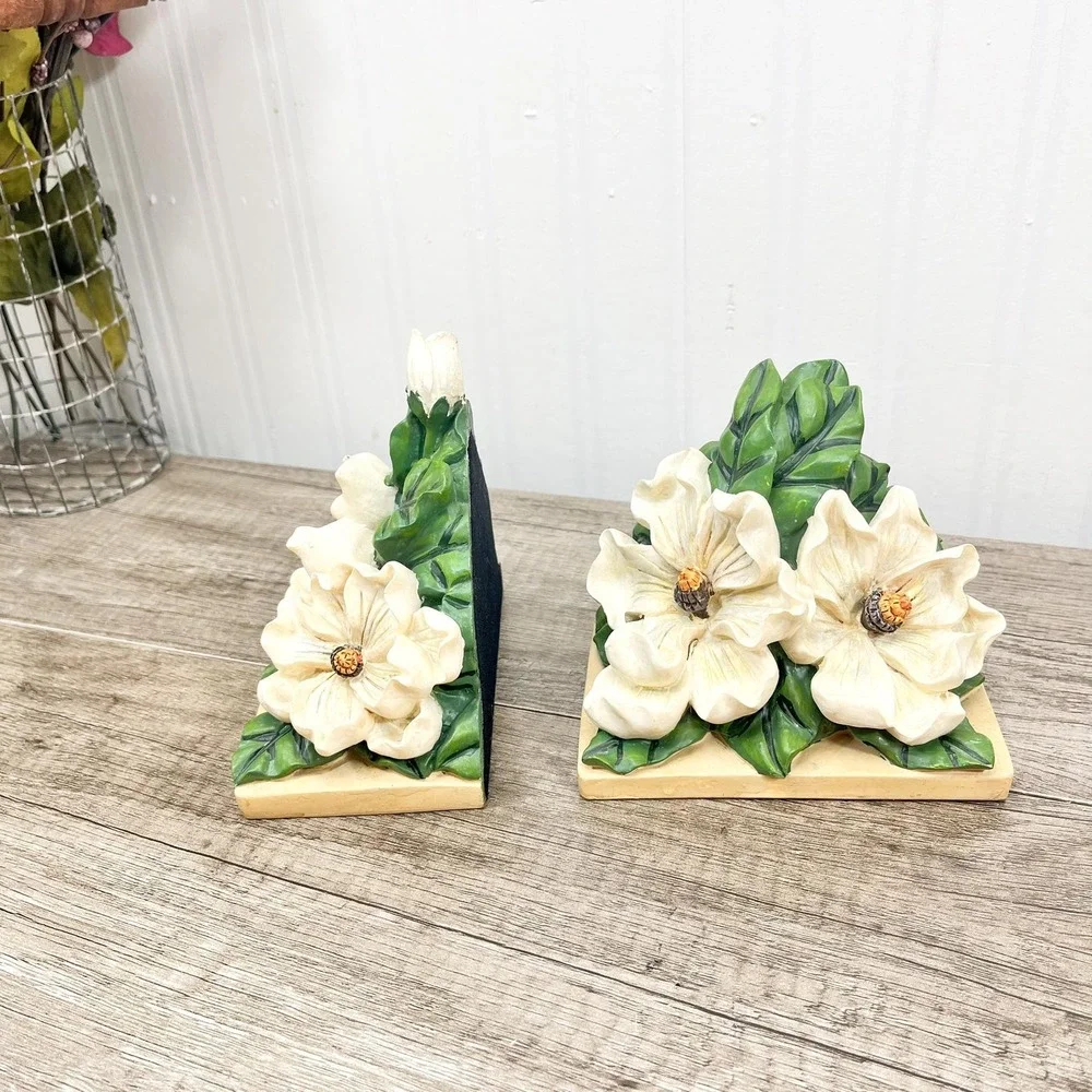 Vintage Magnolia Blossom Bookends: Floral Bookshelf Decor